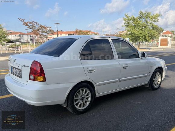174.000KMDE YETKİLİ SERVİS BAKIMLI 1.6 16 VALF KLİMALI ACCENT