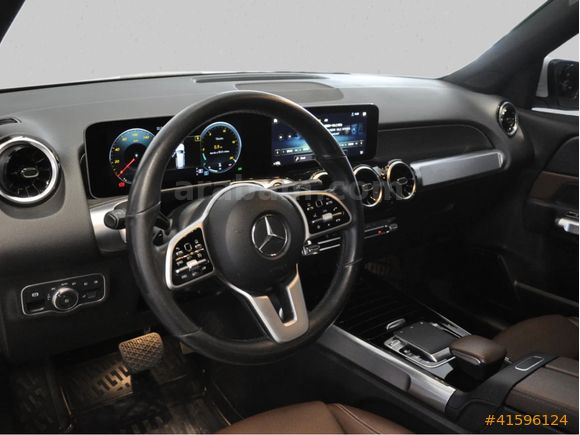 MERCEDESBENZ CERTFIED OTOMOLMERTER 2020 GLB200 PROGRESIVE