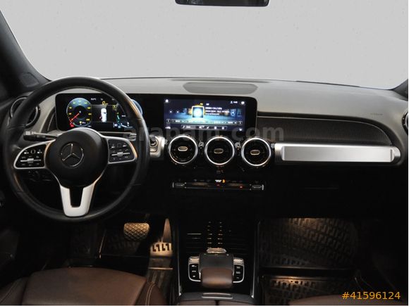 MERCEDESBENZ CERTFIED OTOMOLMERTER 2020 GLB200 PROGRESIVE
