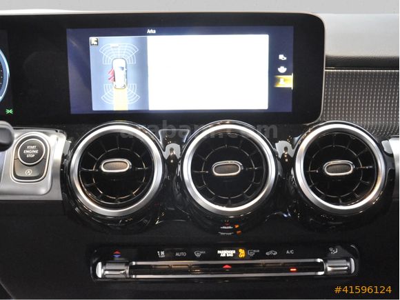 MERCEDESBENZ CERTFIED OTOMOLMERTER 2020 GLB200 PROGRESIVE