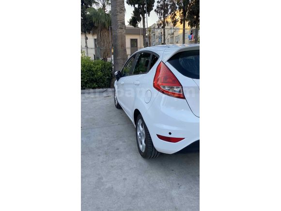 Sahibinden Ford Fiesta 1.4 TDCi Titanium 2011 Model 