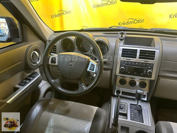 KREDİMOTO'DAN 2008 DODGE NİTRO SXT BOYASIZ K.KARTI&TAKAS İMKANI