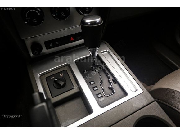 BURAK OTOKENT ' DEN DEĞİŞENSİZ DODGE NİTRO 2.8 CRD SXT