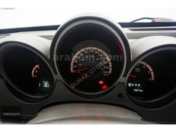 BURAK OTOKENT ' DEN DEĞİŞENSİZ DODGE NİTRO 2.8 CRD SXT