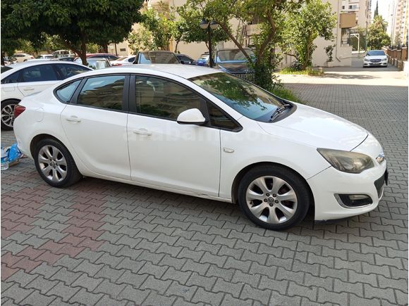 Öğretmenden, Hasarsız, Çelik Sübaplı, 1.6 Business, Manuel 2013 Model