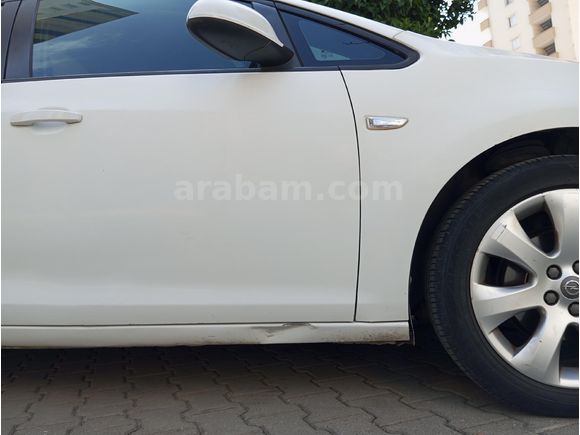 Öğretmenden, Hasarsız, Çelik Sübaplı, 1.6 Business, Manuel 2013 Model