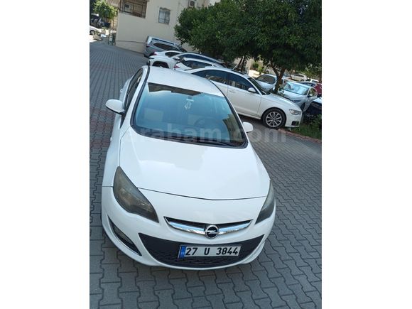 Öğretmenden, Hasarsız, Çelik Sübaplı, 1.6 Business, Manuel 2013 Model
