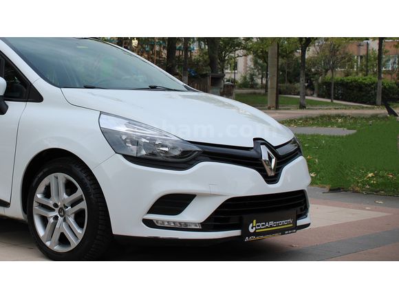 Ata Motorlu Araçlar' dan %0,68 İle 2019 Renault Clio SportTourer 1.5dCi
