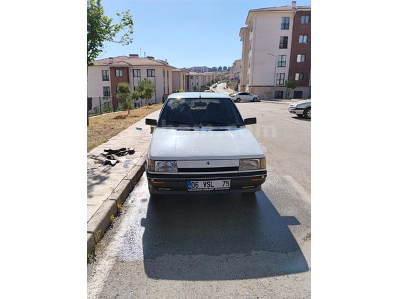 Sahibinden Renault R 9 1.4 Broadway 1996 Model