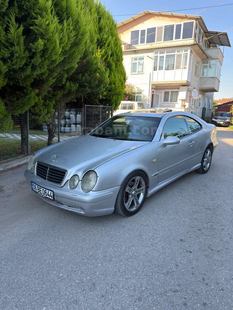 Galeriden Mercedes - Benz CLK 320 1998 Model Sakarya 420.000 km Gri (Gümüş) 5