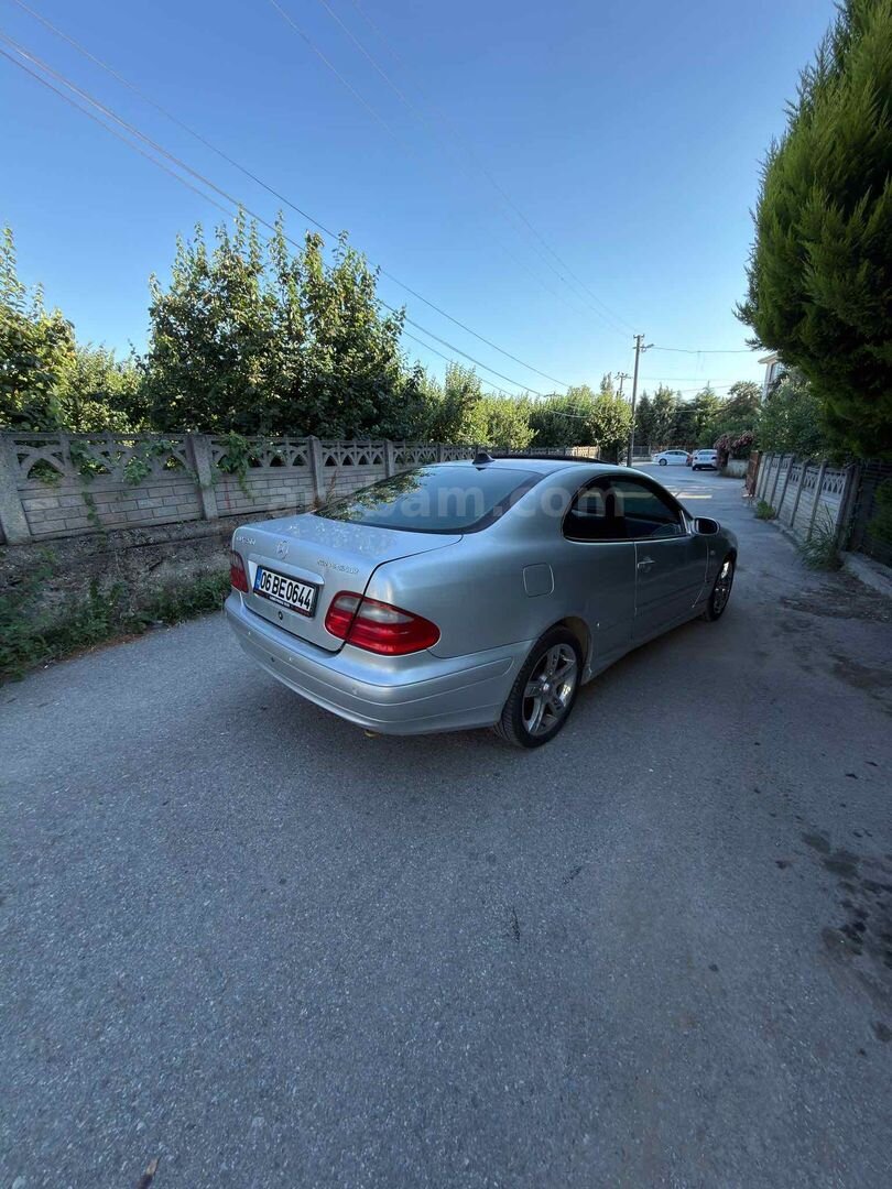 Galeriden Mercedes - Benz CLK 320 1998 Model Sakarya 420.000 km Gri (Gümüş) 7