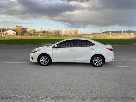 Sahibinden Toyota Corolla 1.6 Advance 2015 Model 