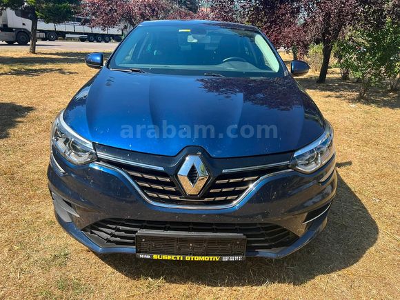 2022 MEGAN 1.3 TCE 140HP JOYCOMFORT MANUEL HATASZ-100 BN KM- 