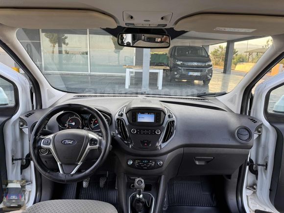 2019 FORD COURİER TİTANYUM