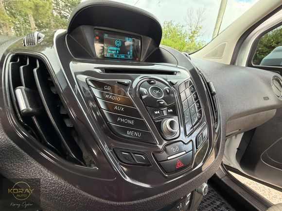 2018 COURİER OTOMOBİL RUHSATLI HATASIZ