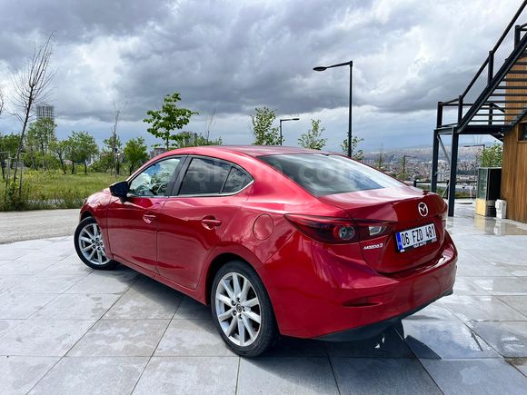 Sahibinden Mazda 3 1.5 SkyActive-D Power 2018 Model 