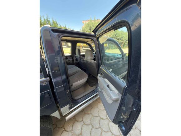 Galeriden Ford Ranger 2.5 TDCi Thunder 2004 Model Sakarya
