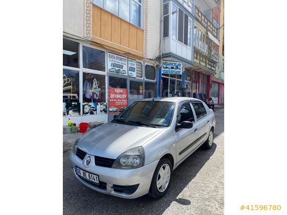 KAYA OTOMOTİVDEN 2007 KLIMALI SYMBOL 2 PARÇA BOYALI