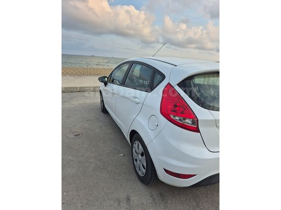 Öğretmenden Ford Fiesta 1.25 My 2012 Model 