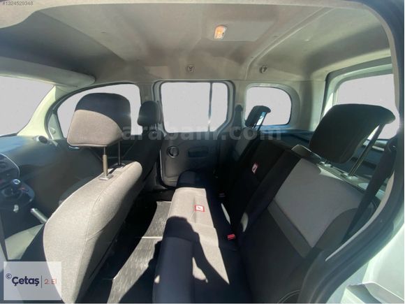 ÇETAŞ RENAULT MAHMUTBEY'DEN 2020 KANGOO 1.5 DCİ TOUCH 134.469KM