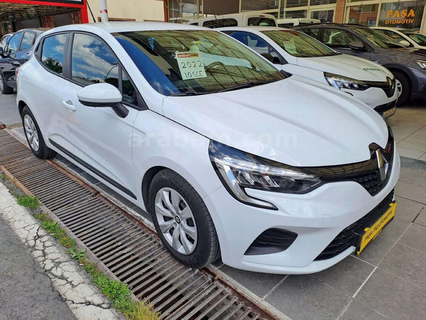 Galeriden Renault Clio 1.0 SCe Joy 2022 Model Kayseri 70.000 km Beyaz 3