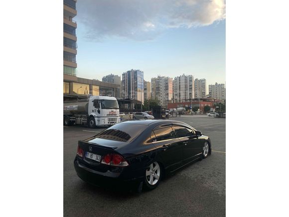 Sahibinden Honda Civic 1.6i VTEC Dream 2008 Model 