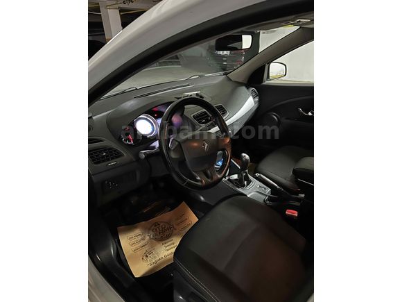 Sahibinden Renault Megane 1.5 dCi Joy 2013 Model 
