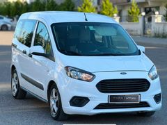 Galeriden Ford Tourneo Courier 1.5 TDCi Trend 2020 Model Gaziantep