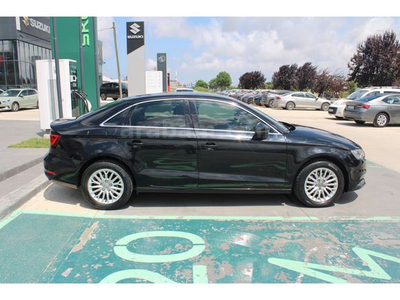 Audi A3 SEDAN 1.6TDİ AMBİENTE