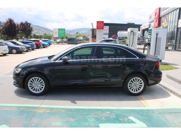 Audi A3 SEDAN 1.6TDİ AMBİENTE