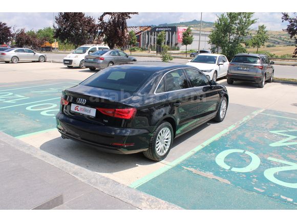 Audi A3 SEDAN 1.6TDİ AMBİENTE