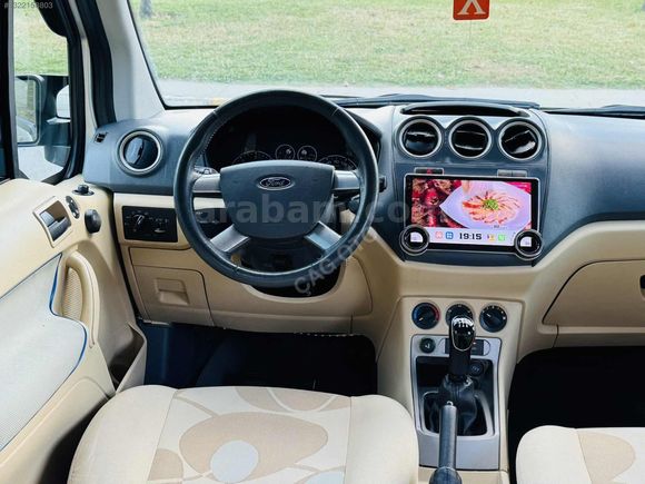 2012 CONNECT 1.8 GLX EN FUL PAKET ÇİFT SÜRGÜ 154 BİNDE ORJİNAL