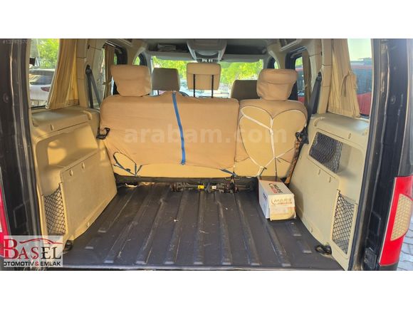 BAŞEL OTOMOTİVDEN TEMİZ BAKIMLI FORD CONNECT 110 GLX