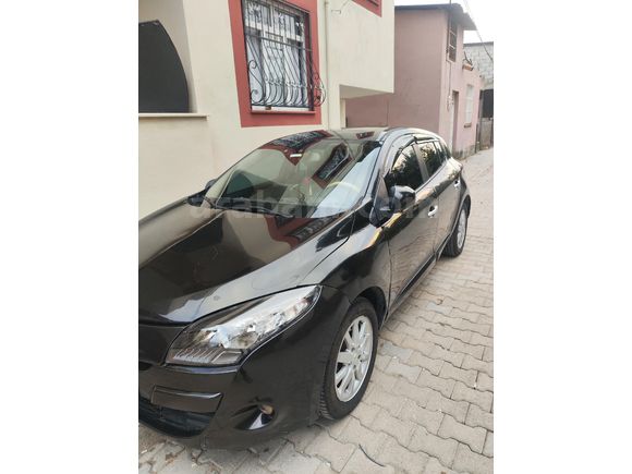 Sahibinden Renault Megane 1.5 dCi Privilege 2010 Model