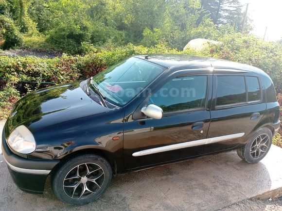 Sahibinden Renault Clio 1.4 RTA 2001 Model