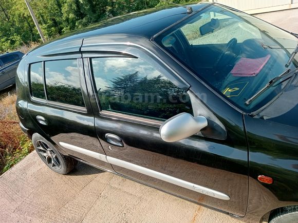 Sahibinden Renault Clio 1.4 RTA 2001 Model