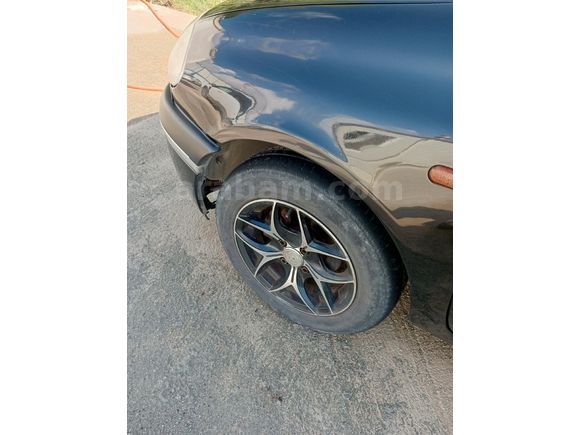 Sahibinden Renault Clio 1.4 RTA 2001 Model