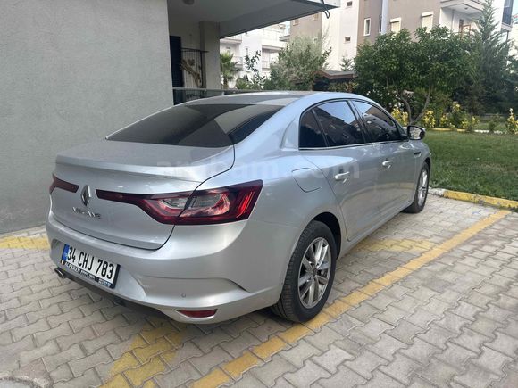 Sahibinden Renault Megane 1.5 dCi Touch 2019 Model 