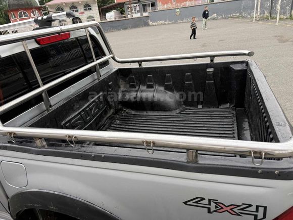 2007 HATASIZ D- MAX 4x4 LİMİTED TURBO İNTERCOOLER