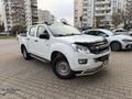 2016 MODEL ISUZU DMAX 4X4 183 BİN KM DE KARTA 12 TAKSİT