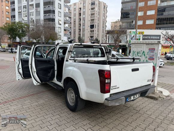 2016 MODEL ISUZU DMAX 4X4 183 BİN KM DE KARTA 12 TAKSİT