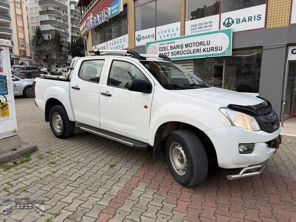 2016 MODEL ISUZU DMAX 4X4 183 BİN KM DE KARTA 12 TAKSİT