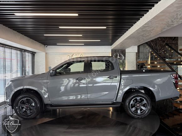 2025 ISUZU D-MAX 1.9 D V-CROS 4X4 FULL