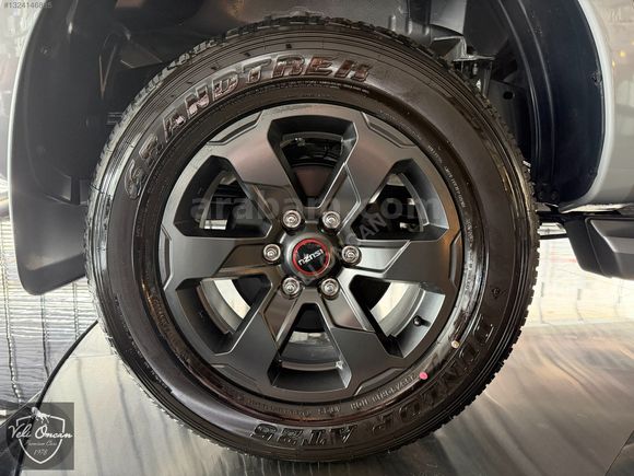 2025 ISUZU D-MAX 1.9 D V-CROS 4X4 FULL