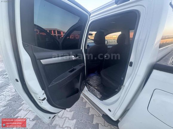 ISUZU D MAX 4X2 ÇİFT KABİNLİ 2012 MODEL