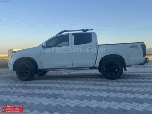ISUZU D MAX 4X2 ÇİFT KABİNLİ 2012 MODEL