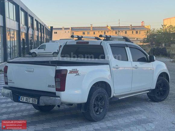 ISUZU D MAX 4X2 ÇİFT KABİNLİ 2012 MODEL