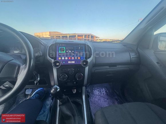 ISUZU D MAX 4X2 ÇİFT KABİNLİ 2012 MODEL