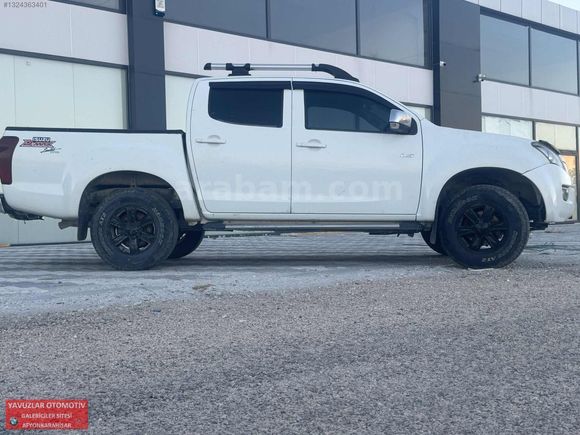 ISUZU D MAX 4X2 ÇİFT KABİNLİ 2012 MODEL