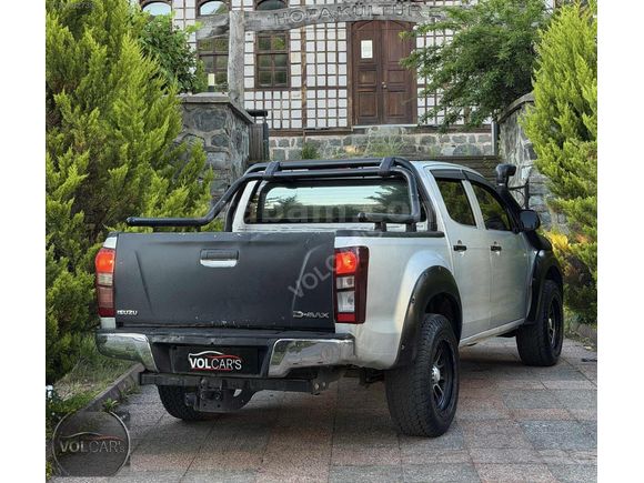 VOLCAR'S 2012 MODEL 4X4 ISUZU D-MAX